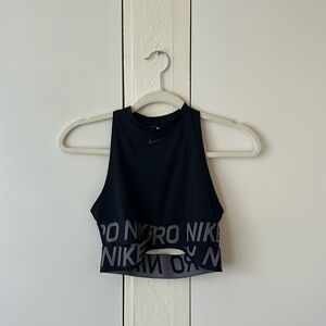 Nike Pro Sports Bra